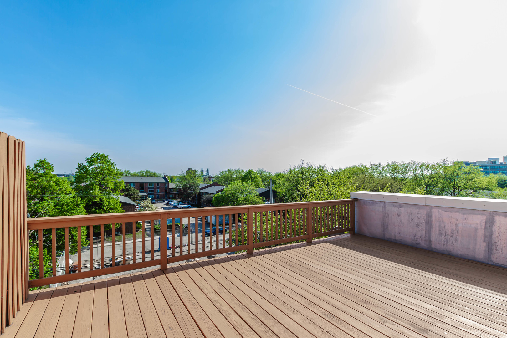 1443 West Fillmore Street Chicago, IL 60607 - Photo 31 of 37 a view of balcony with wooden floor