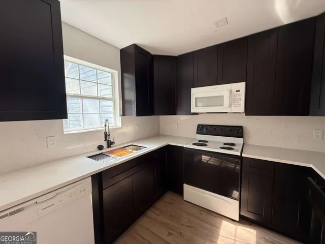 $1,700 | 1100 Pineland Avenue, Unit 7G, Hinesville, GA 31313