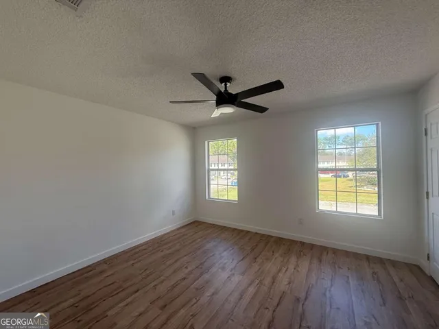 $1,700 | 1100 Pineland Avenue, Unit 7G, Hinesville, GA 31313