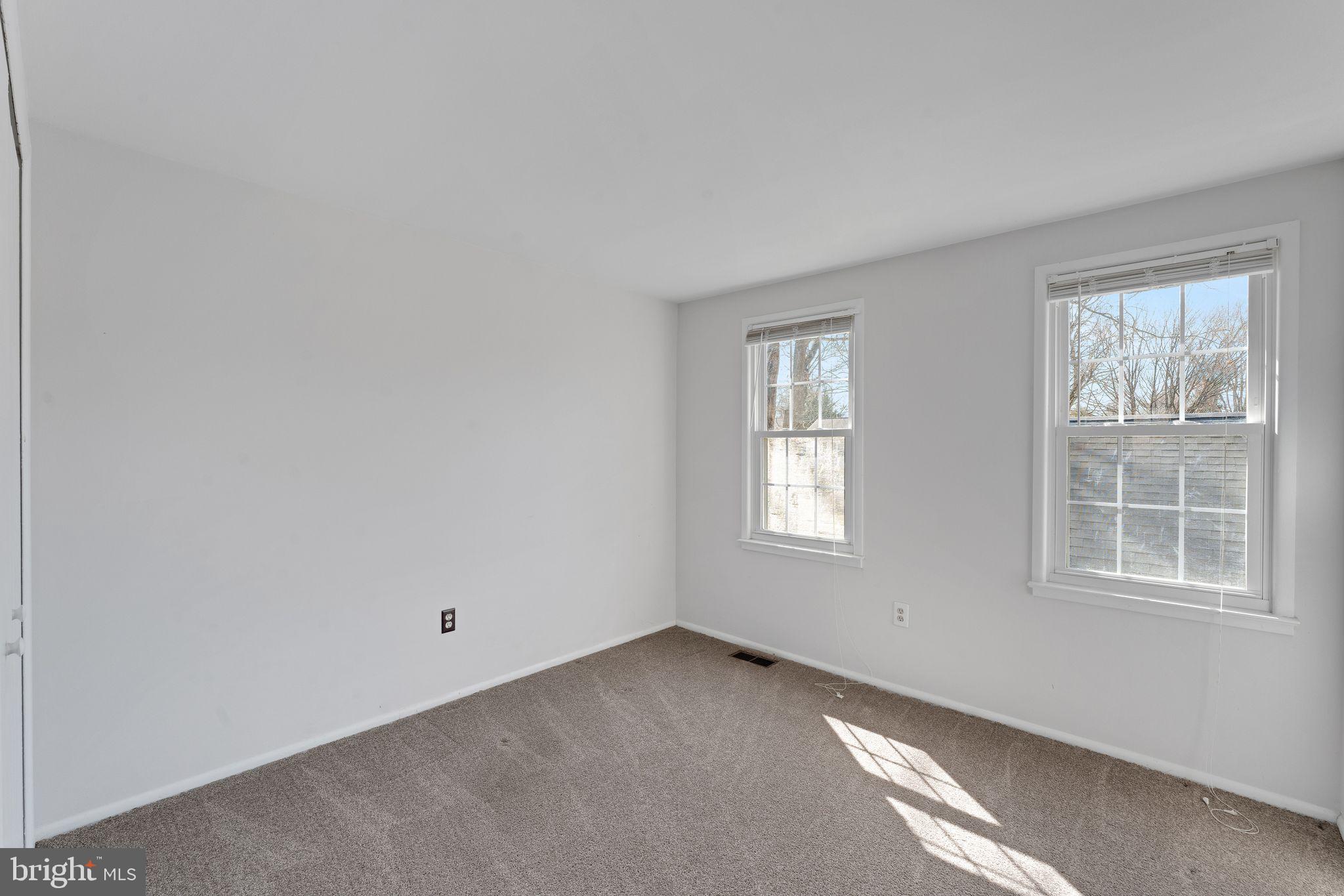 1436 Jerrold Place Crofton, MD 21114 - Photo 20 of 34 an empty room with a window