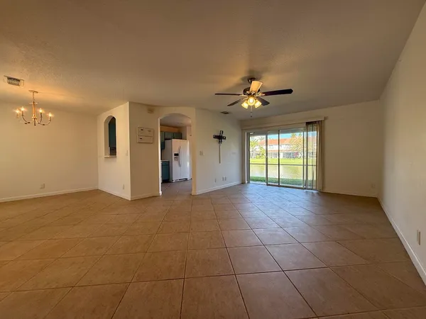 $2,100 | 6204 Sandy Bank Terrace, Riviera Beach, FL 33407