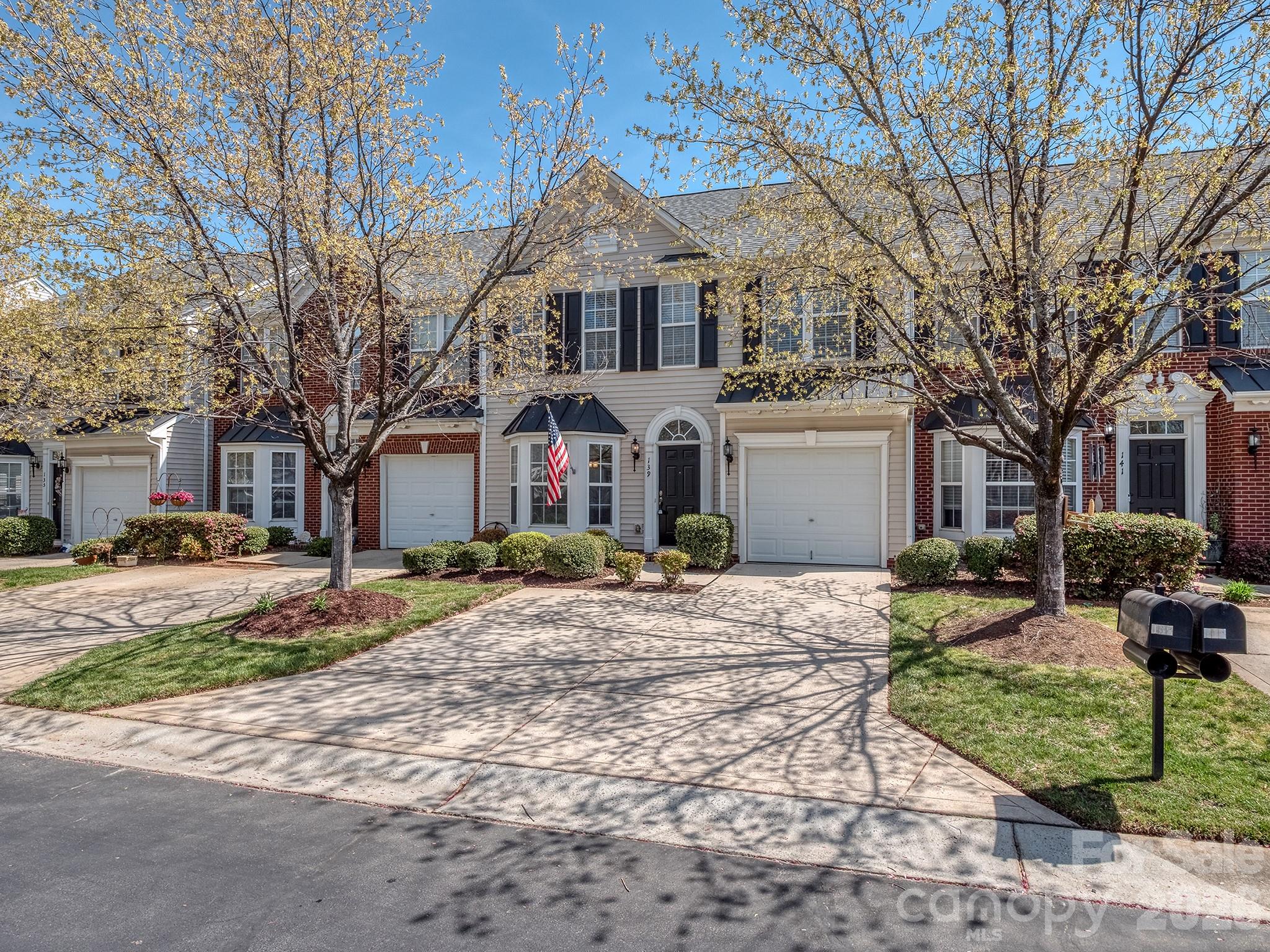 139 Snead Road Fort Mill, SC 29715 - Photo 3 of 31