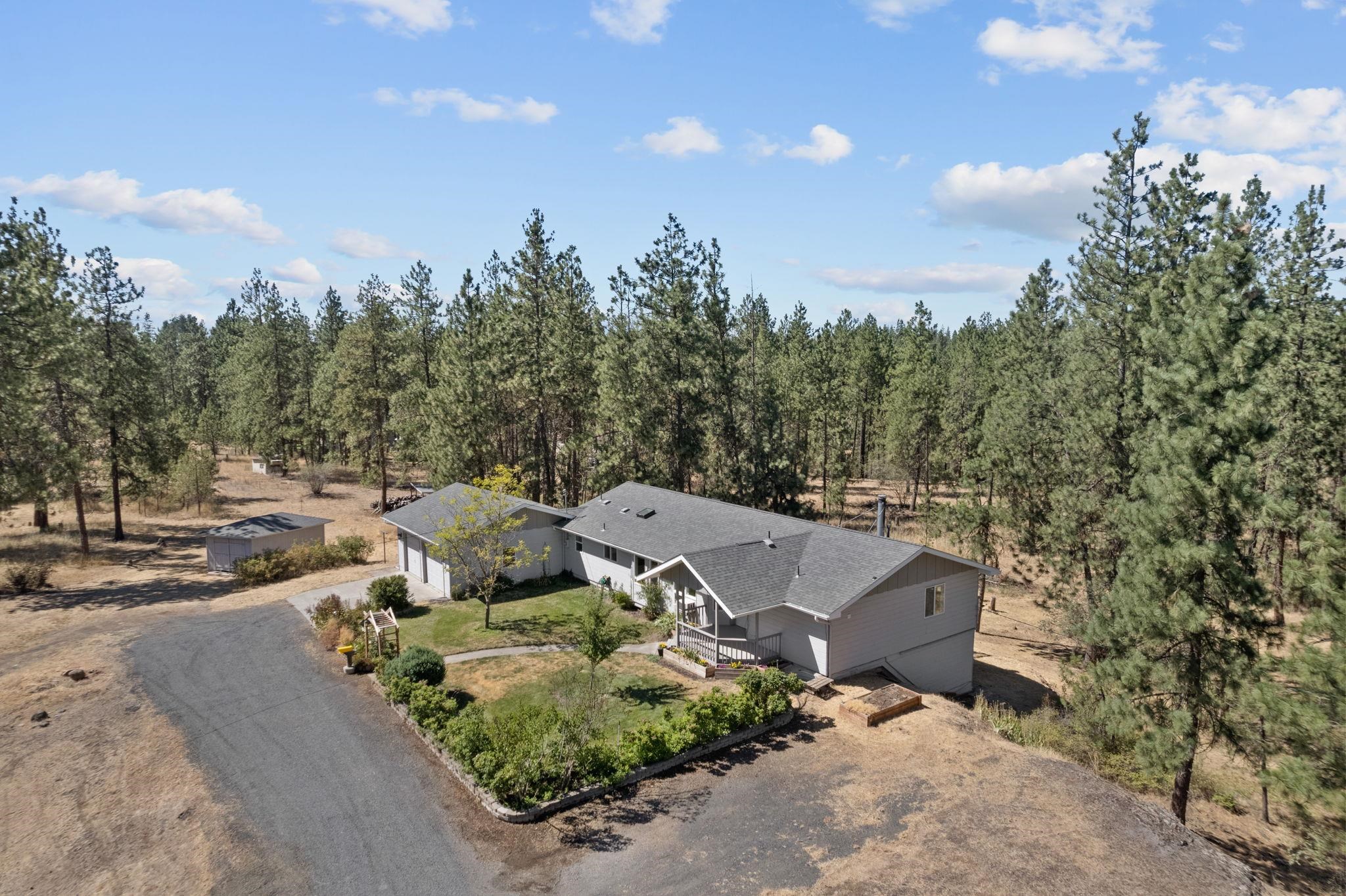 4610 West S Oval Road Spokane, WA 99224 - Photo 3 of 47