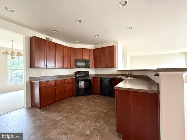 $3,200 | 1204 Anderson Street, Fredericksburg, VA 22401