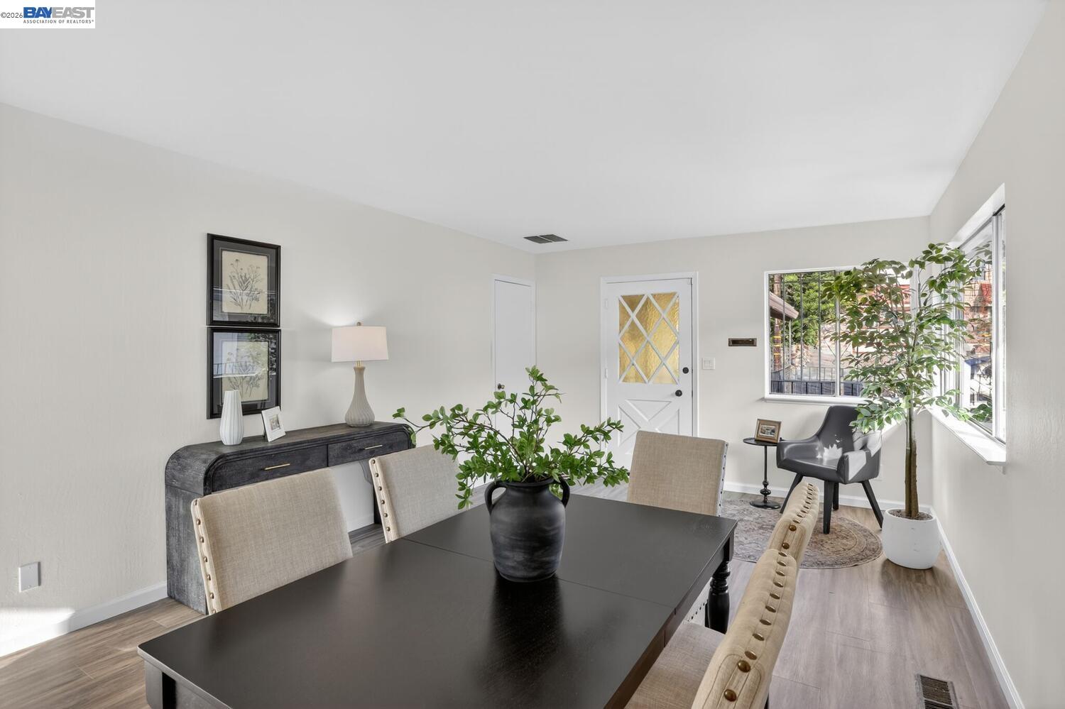 16605 Rolando Avenue Castro Valley, CA 94578 - Photo 12 of 48