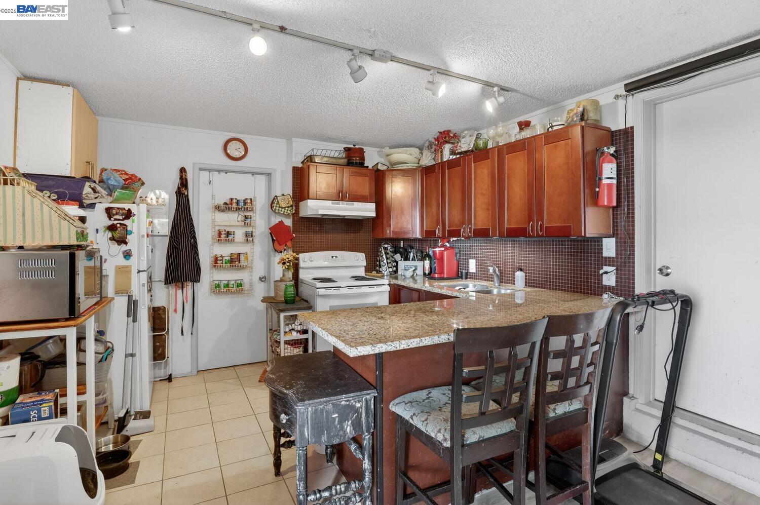 16605 Rolando Avenue Castro Valley, CA 94578 - Photo 47 of 48