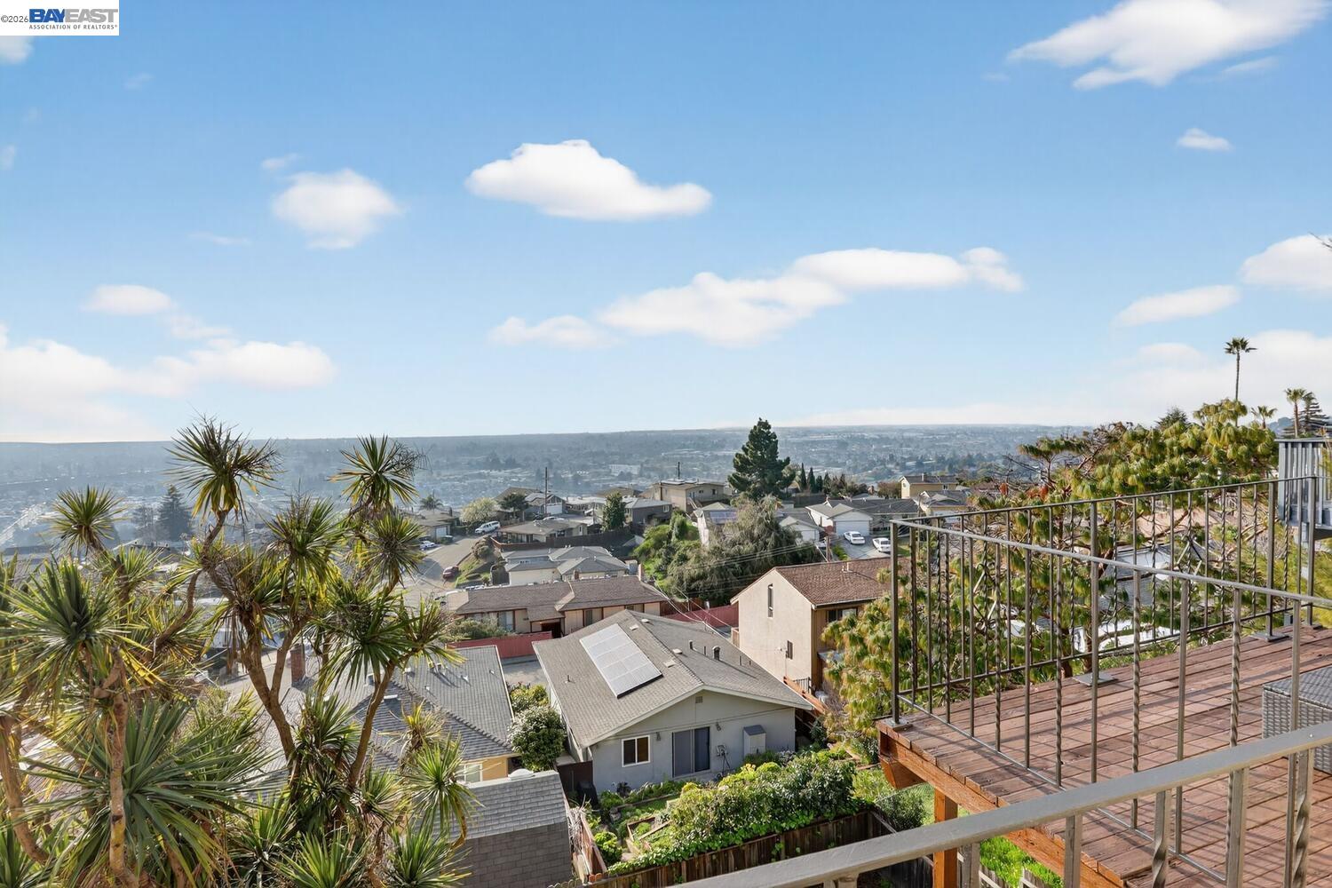 16605 Rolando Avenue Castro Valley, CA 94578 - Photo 8 of 48
