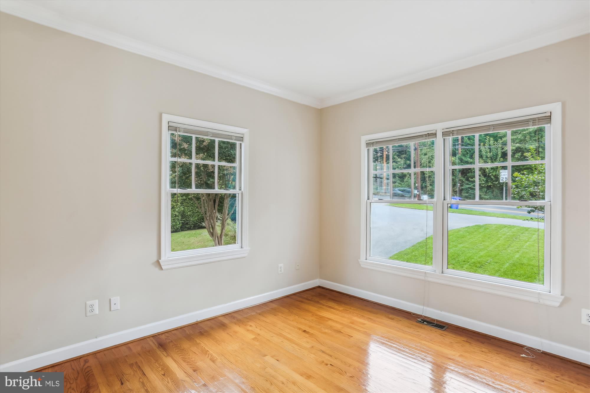 9812 Capitol View Avenue Silver Spring, MD 20910 - Photo 31 of 82 Gallery Image 31