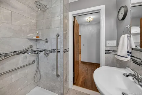 $475,000 | 36 South Walnut Street, Beacon, NY 12508