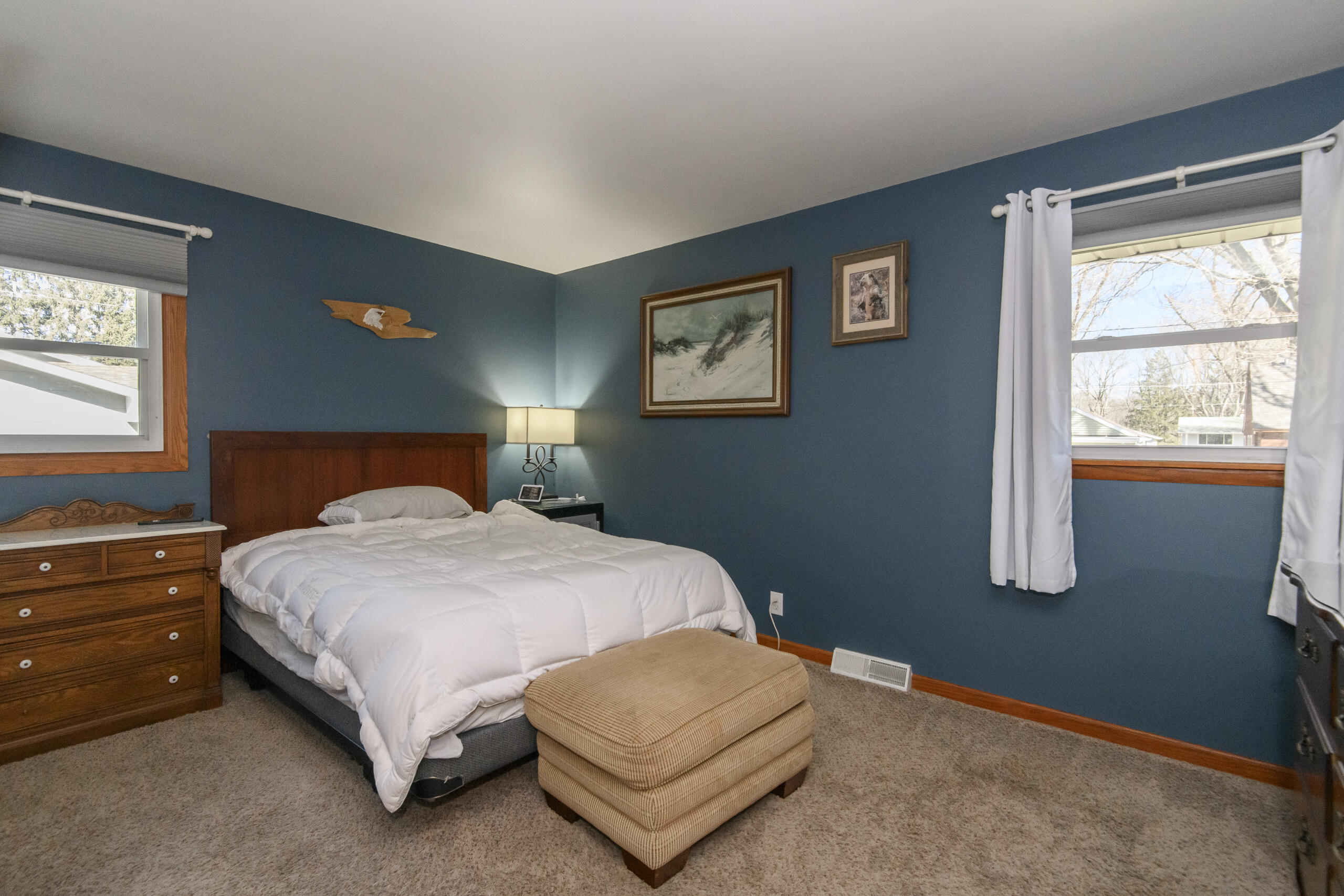 244 Edwards Street Dousman, WI 53118 - Photo 10 of 32 Primary bedroom