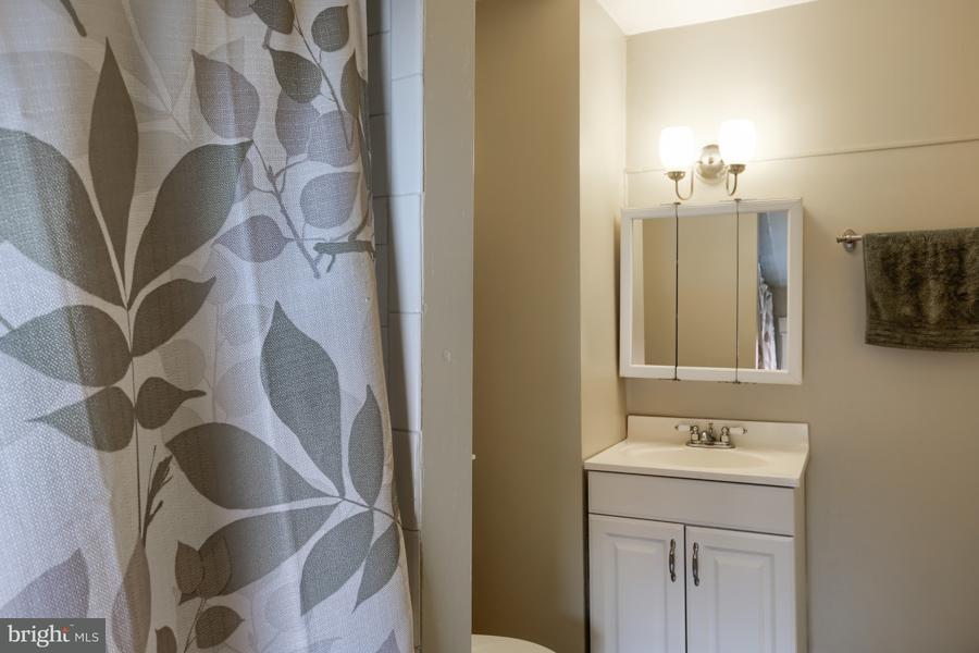 246 East Walnut Street Lancaster, PA 17602 - Photo 23 of 41