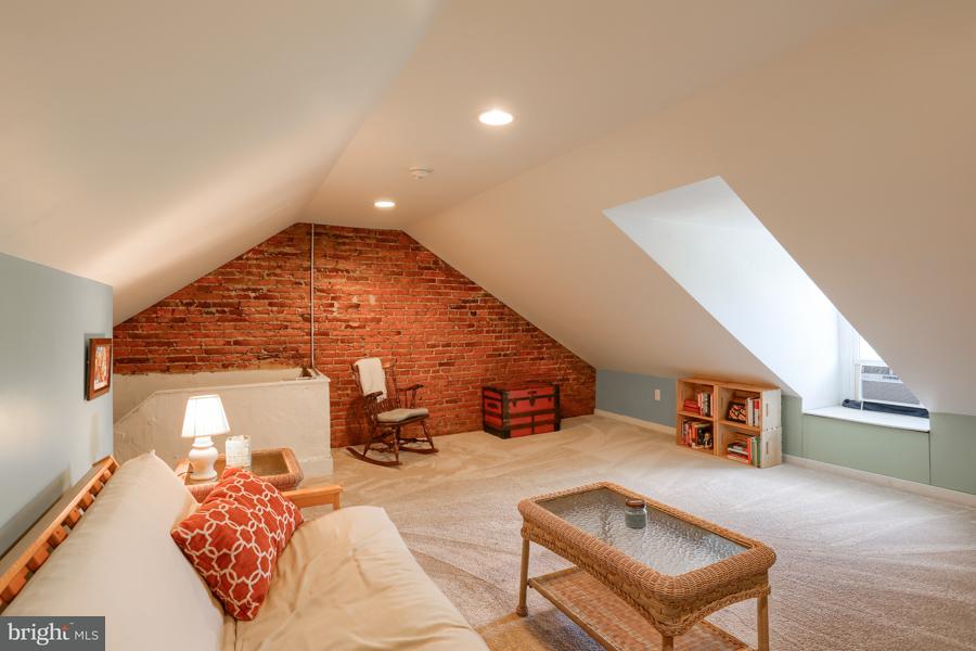 246 East Walnut Street Lancaster, PA 17602 - Photo 35 of 41