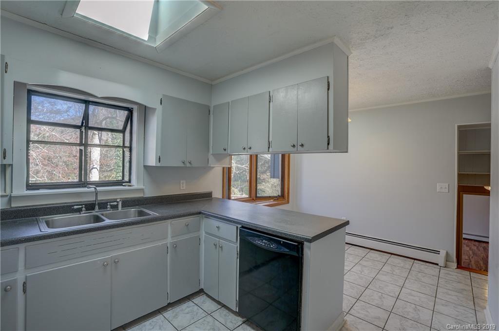 1074 University Heights Road, Unit 22 Cullowhee, NC 28723 - Photo 12 of 36 Gallery Image 12