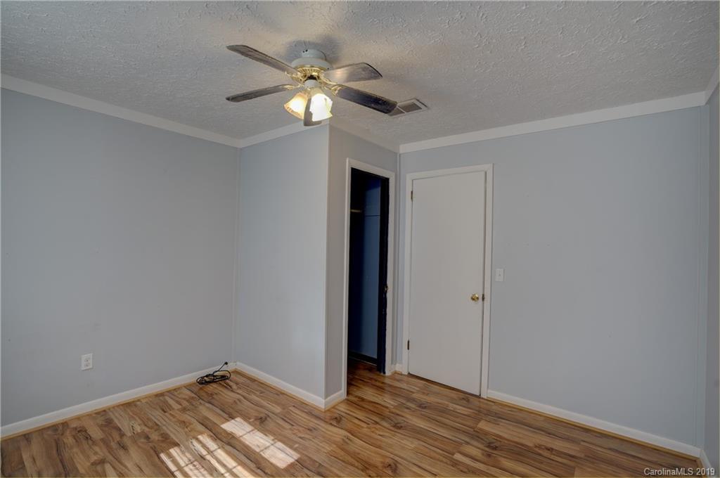 1074 University Heights Road, Unit 22 Cullowhee, NC 28723 - Photo 27 of 36 Gallery Image 27