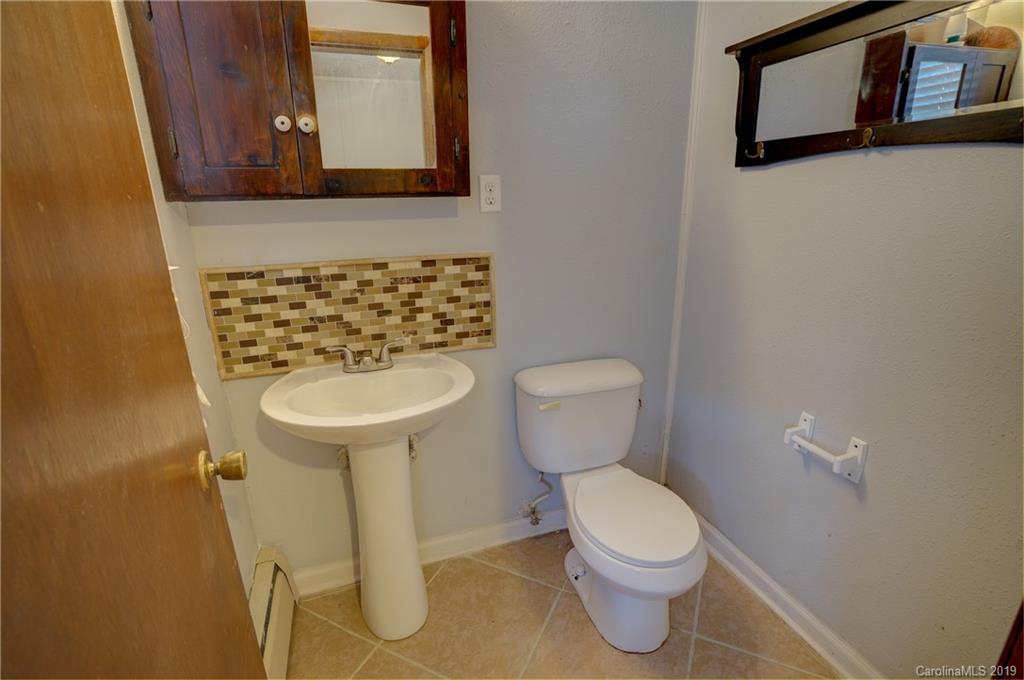 1074 University Heights Road, Unit 22 Cullowhee, NC 28723 - Photo 28 of 36 Gallery Image 28