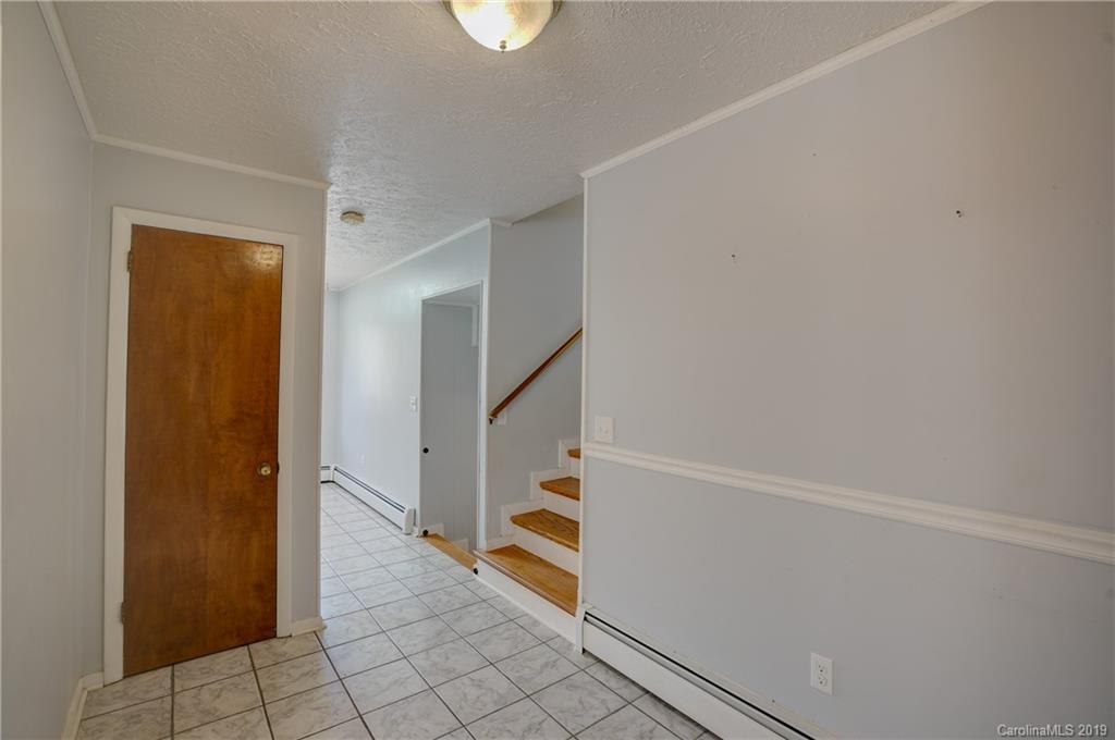 1074 University Heights Road, Unit 22 Cullowhee, NC 28723 - Photo 6 of 36 Gallery Image 6