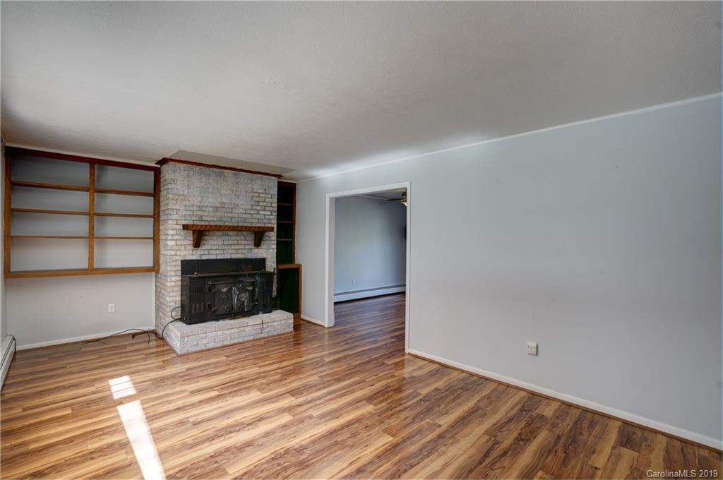 1074 University Heights Road, Unit 22 Cullowhee, NC 28723 - Photo 7 of 36 Gallery Image 7