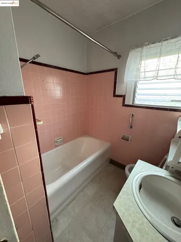 $849,000 | 1252 Portland Avenue, Albany, CA 94706