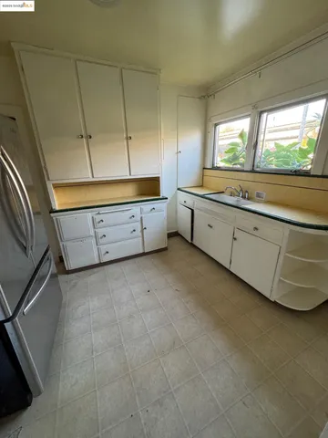 $849,000 | 1252 Portland Avenue, Albany, CA 94706