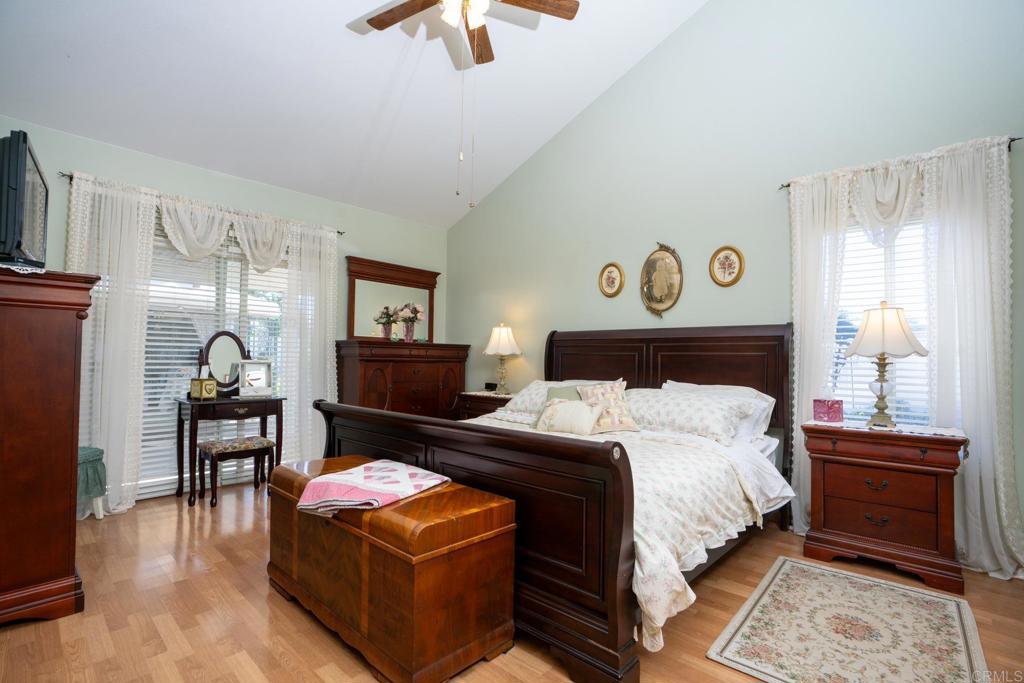 2807 Manzanita View Road Alpine, CA 91901 - Photo 19 of 36 a bedroom with bed and window