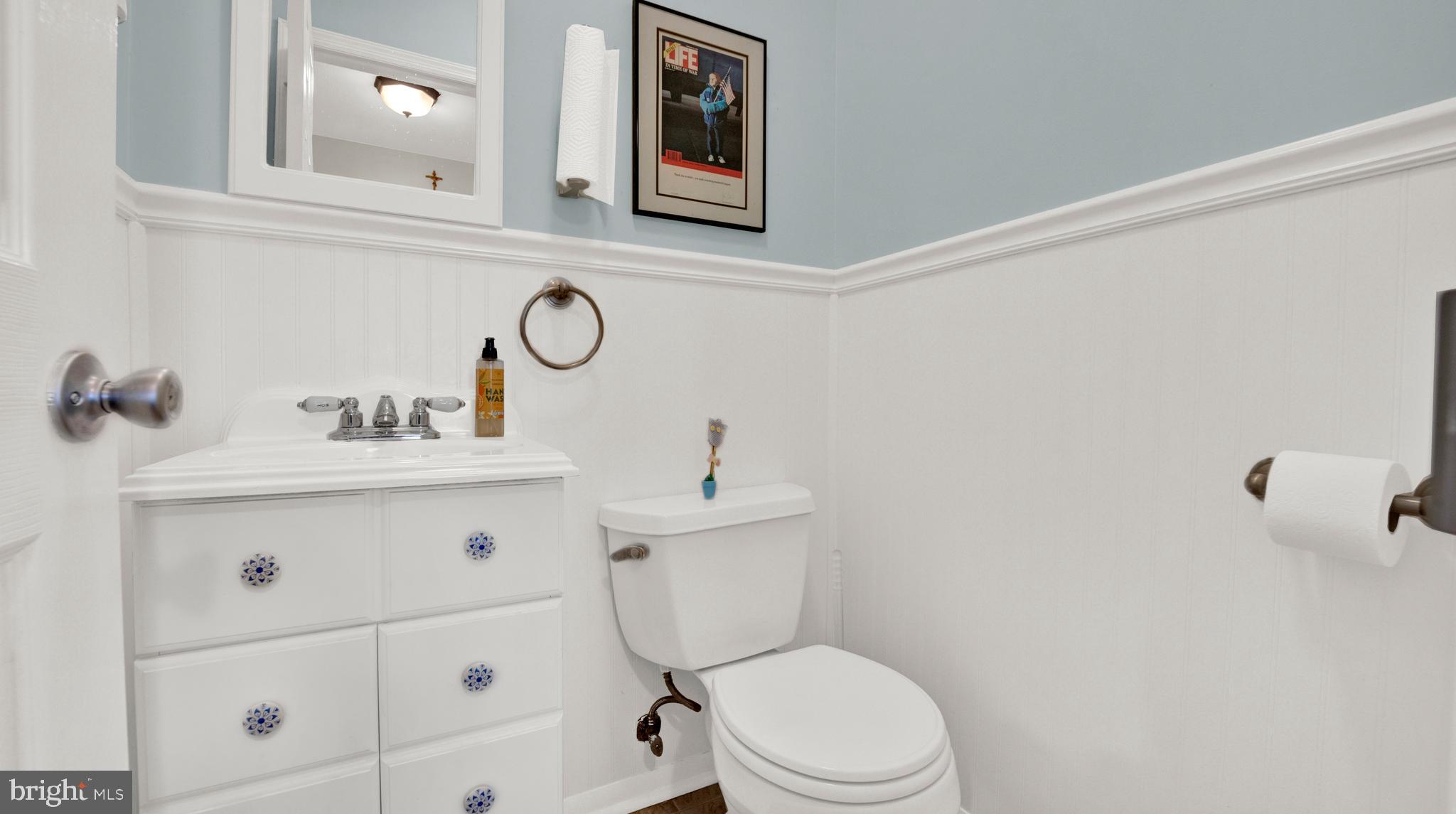 2 Pin Oak Drive Lawrence Township, NJ 08648 - Photo 17 of 40