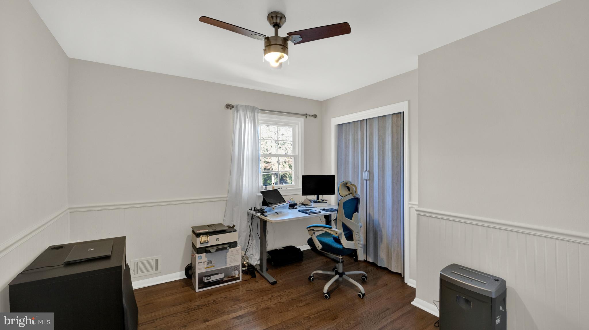 2 Pin Oak Drive Lawrence Township, NJ 08648 - Photo 26 of 40