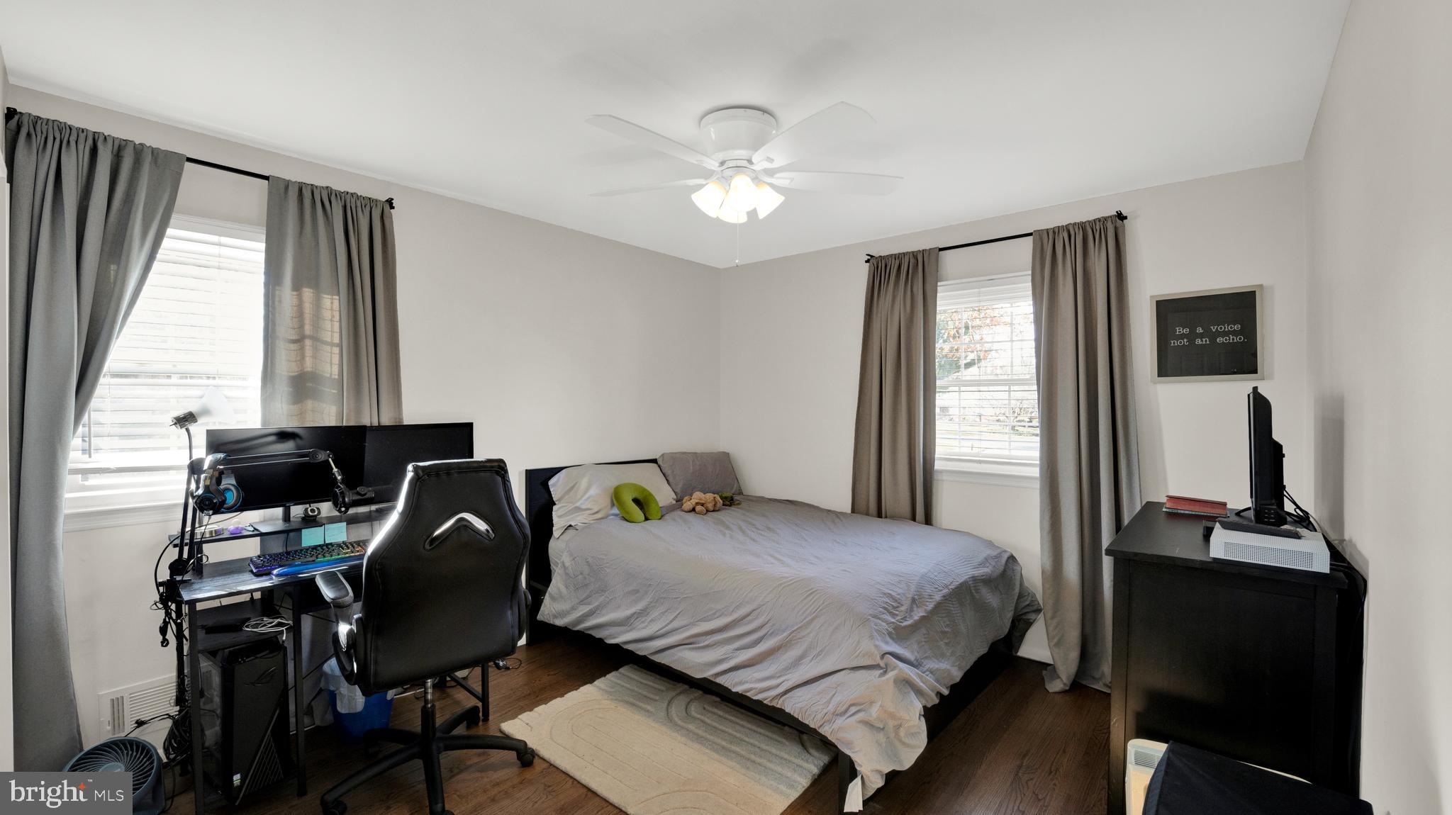 2 Pin Oak Drive Lawrence Township, NJ 08648 - Photo 27 of 40