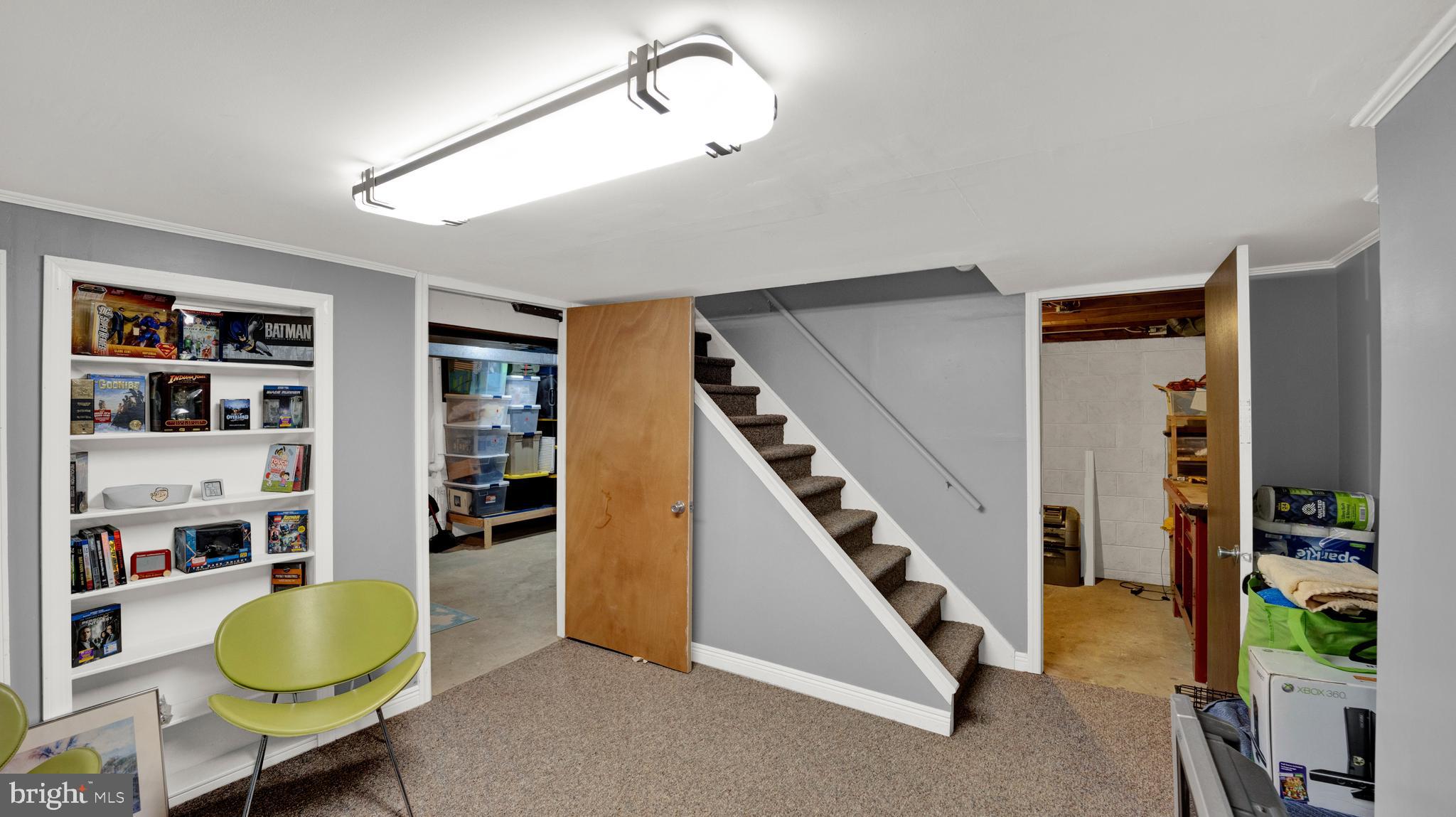 2 Pin Oak Drive Lawrence Township, NJ 08648 - Photo 30 of 40