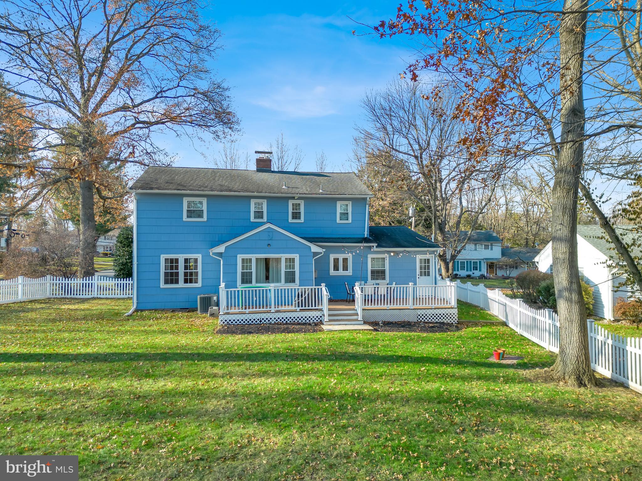 2 Pin Oak Drive Lawrence Township, NJ 08648 - Photo 32 of 40