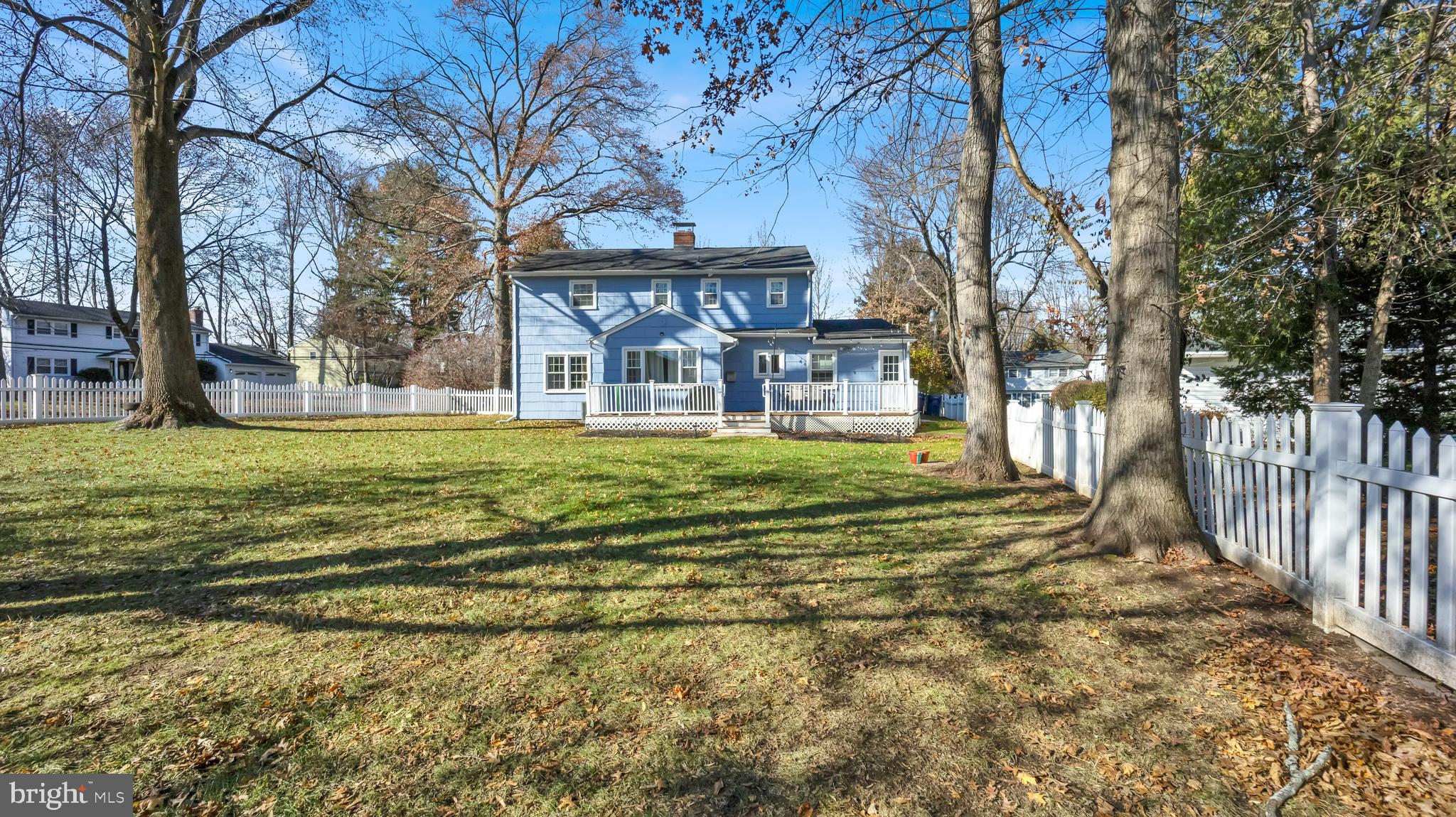 2 Pin Oak Drive Lawrence Township, NJ 08648 - Photo 34 of 40