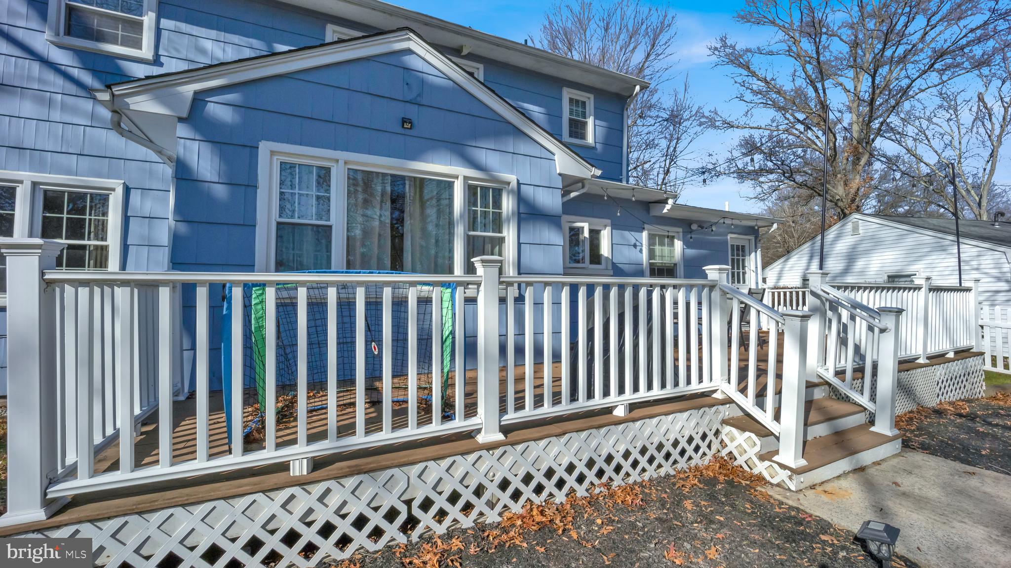 2 Pin Oak Drive Lawrence Township, NJ 08648 - Photo 36 of 40