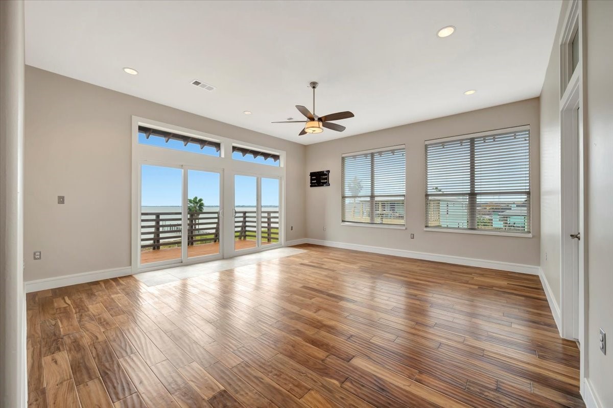 1202 Todville Road Seabrook, TX 77586 - Photo 33 of 45 Primary Bedroom with water views