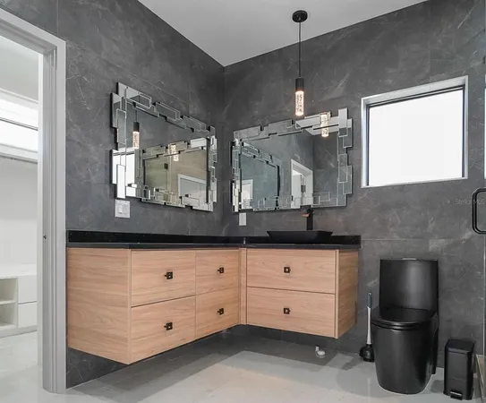 $6,500 | 3201 West Nassau Street, Tampa, FL 33607