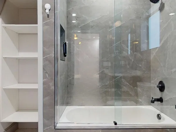 $6,500 | 3201 West Nassau Street, Tampa, FL 33607