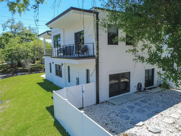 $6,500 | 3201 West Nassau Street, Tampa, FL 33607