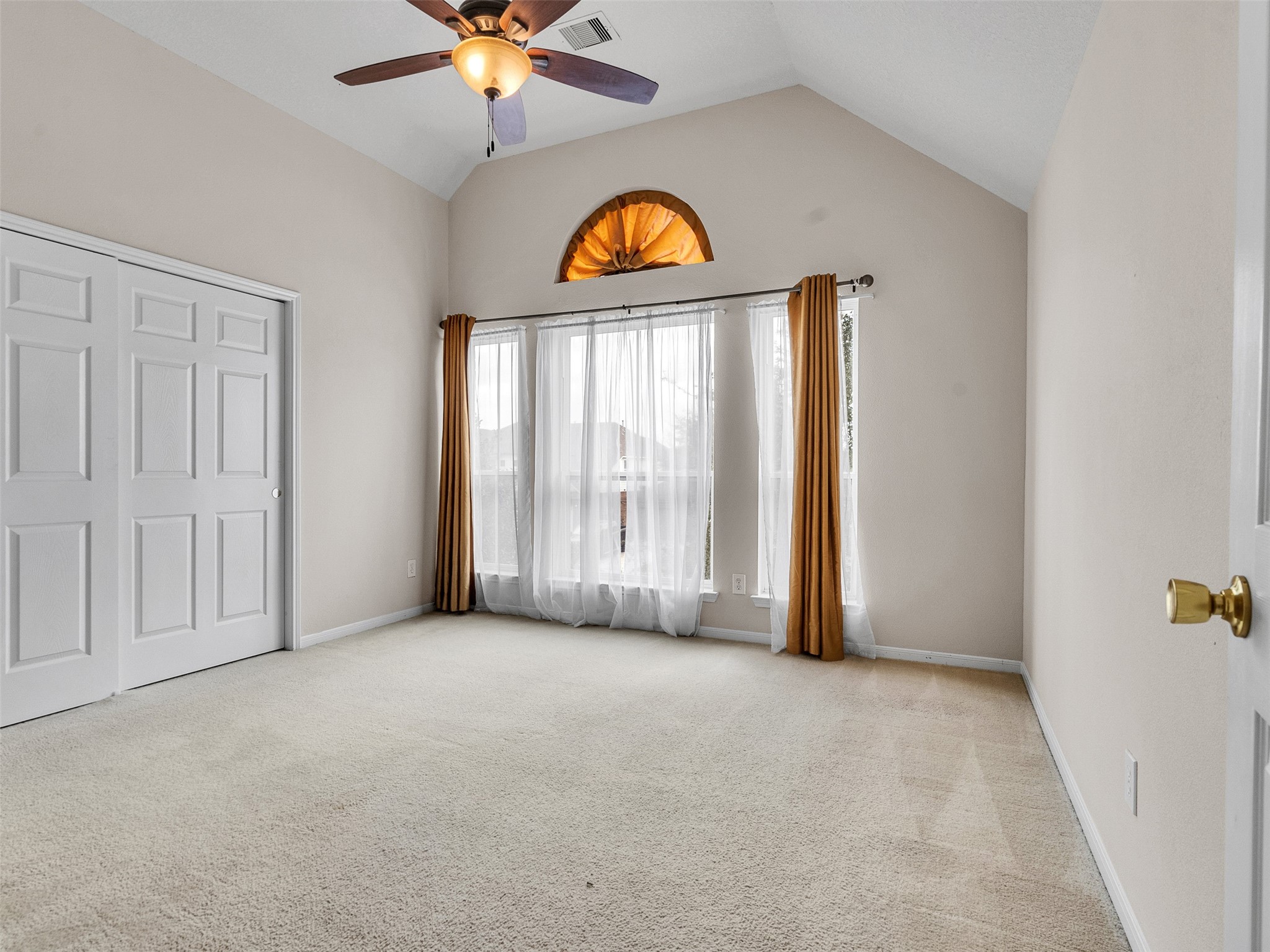 9915 Valance Way Conroe, TX 77385 - Photo 22 of 31