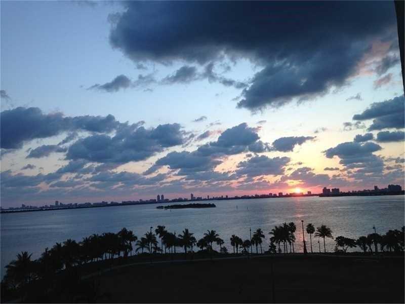 1900 North Bayshore Drive, Unit 2609 Miami, FL 33132 - Photo 3 of 36