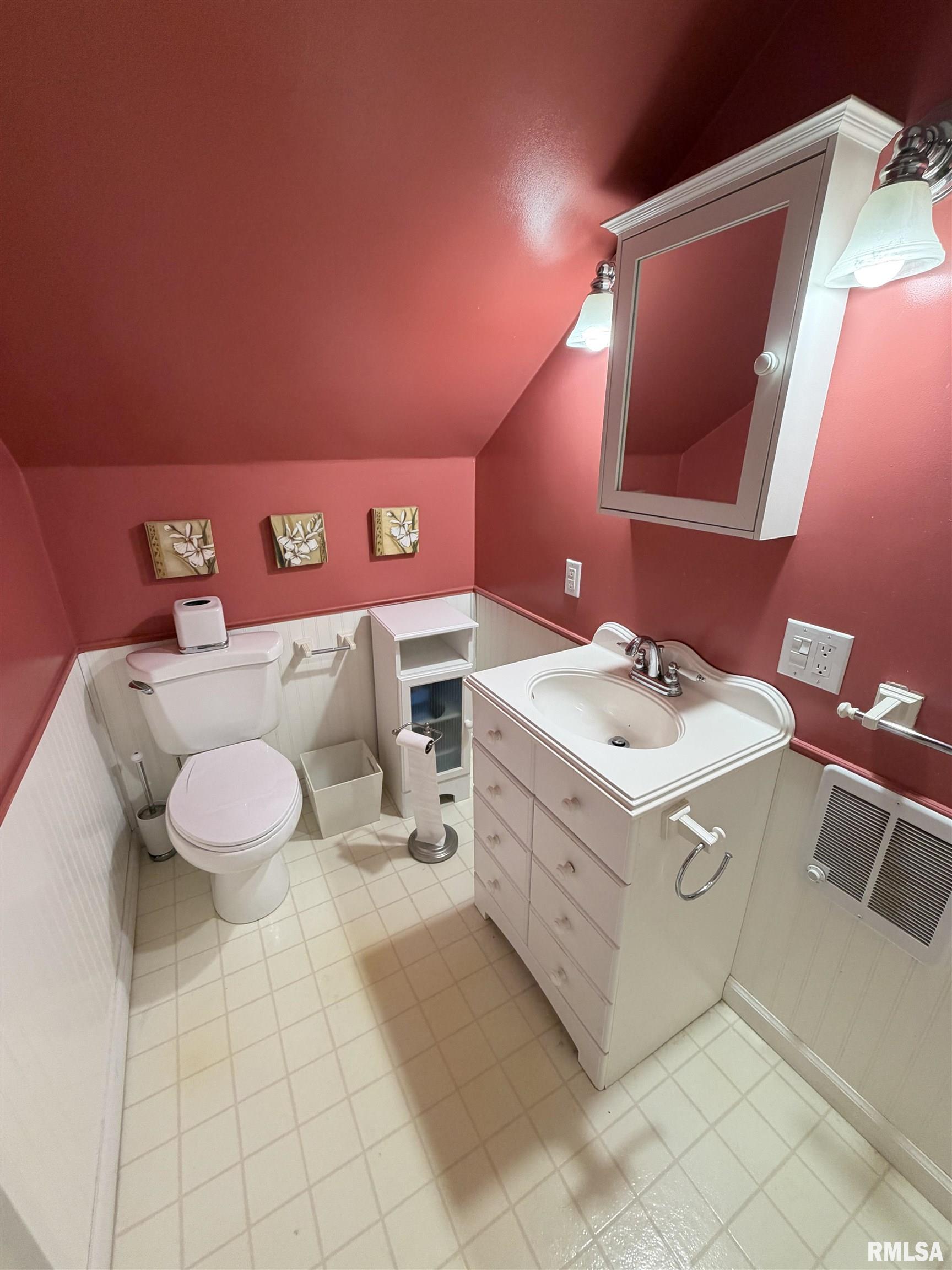 402 South Main Street Avon, IL 61415 - Photo 47 of 61 Gallery Image 47