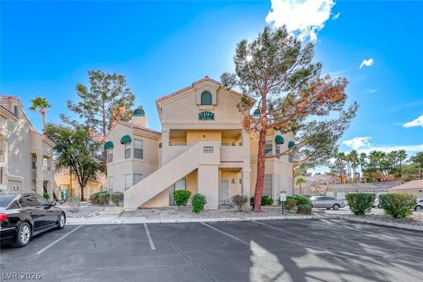 $1,425 | 2251 Wigwam Parkway, Unit 1921, Henderson, NV 89074