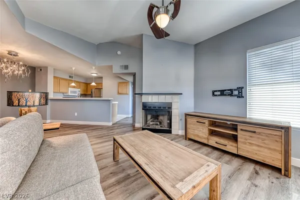 $1,425 | 2251 Wigwam Parkway, Unit 1921, Henderson, NV 89074