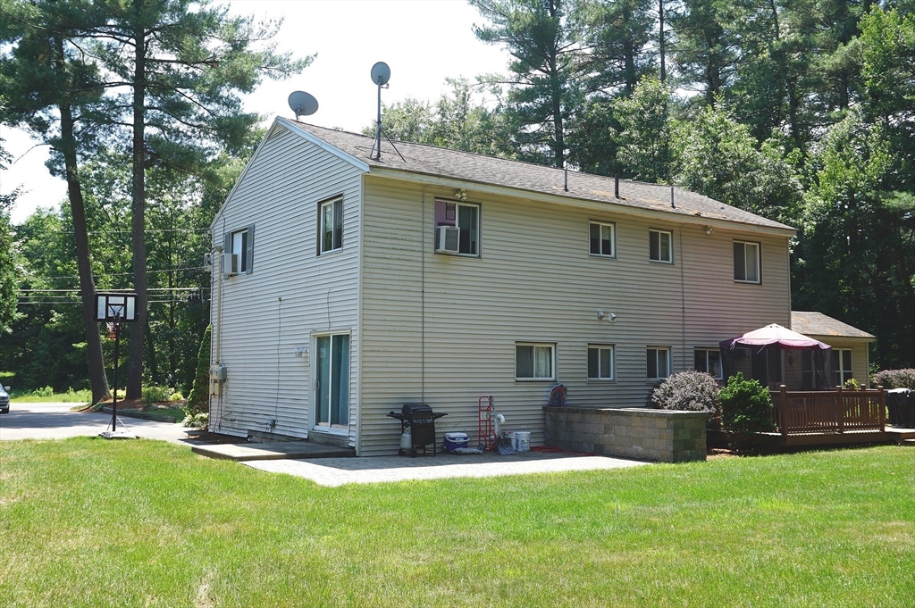 273 Forge Village Road, Unit 1 Groton, MA 01450 - Photo 4 of 20