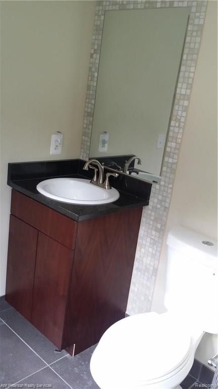 661 Ten Point Drive Rochester Hills, MI 48309 - Photo 33 of 43