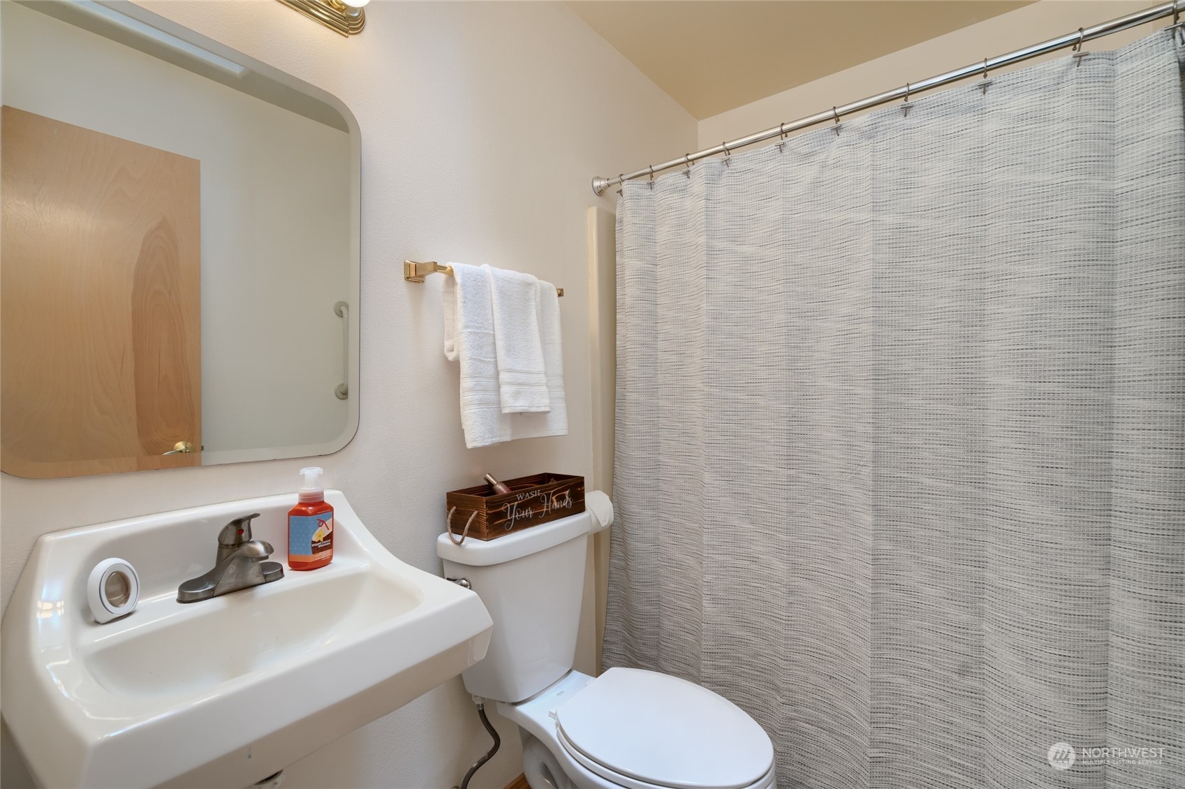 11256 Farm To Market Road Mount Vernon, WA 98273 - Photo 18 of 39 Gallery Image 18