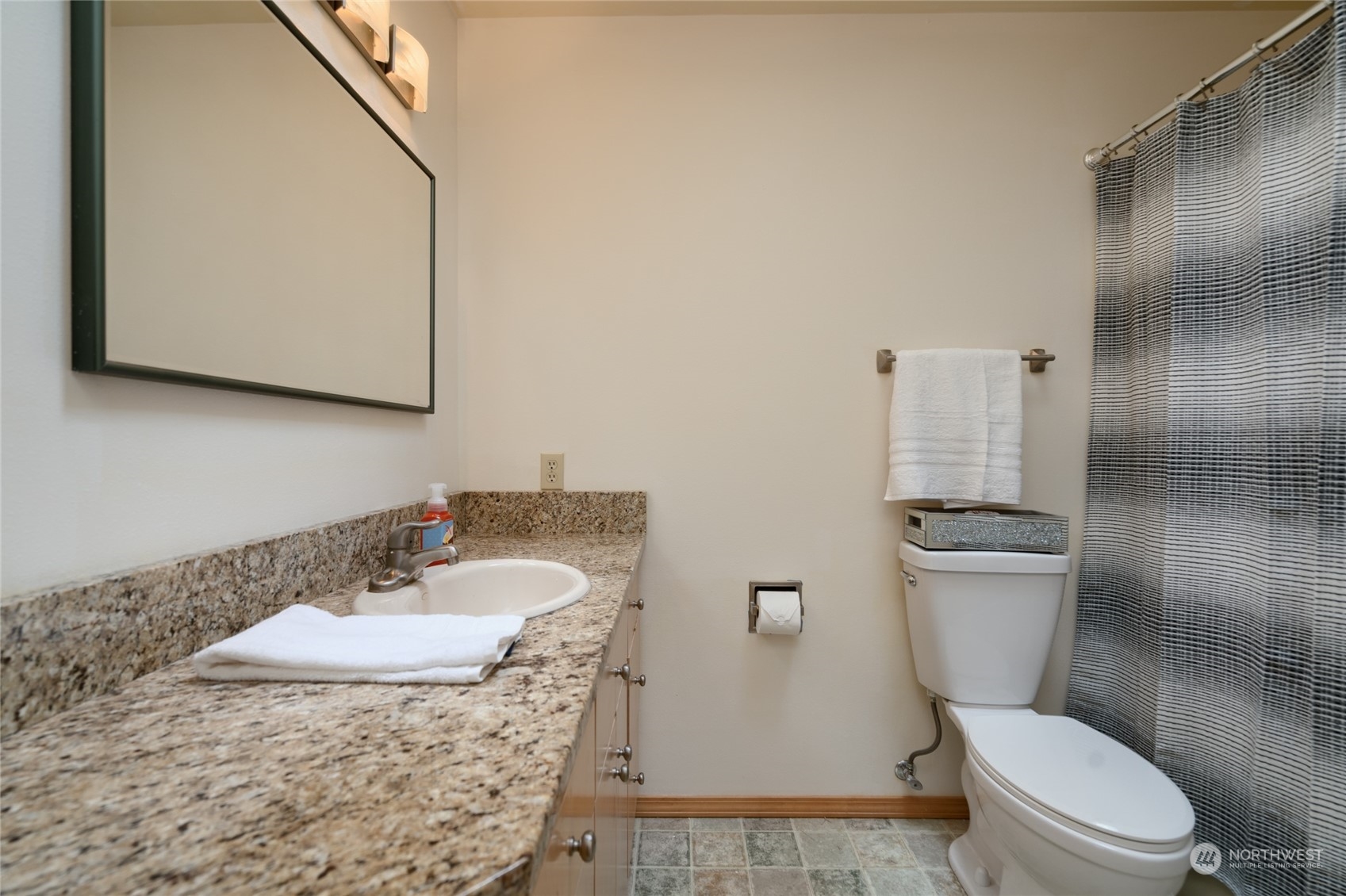 11256 Farm To Market Road Mount Vernon, WA 98273 - Photo 22 of 39 Gallery Image 22