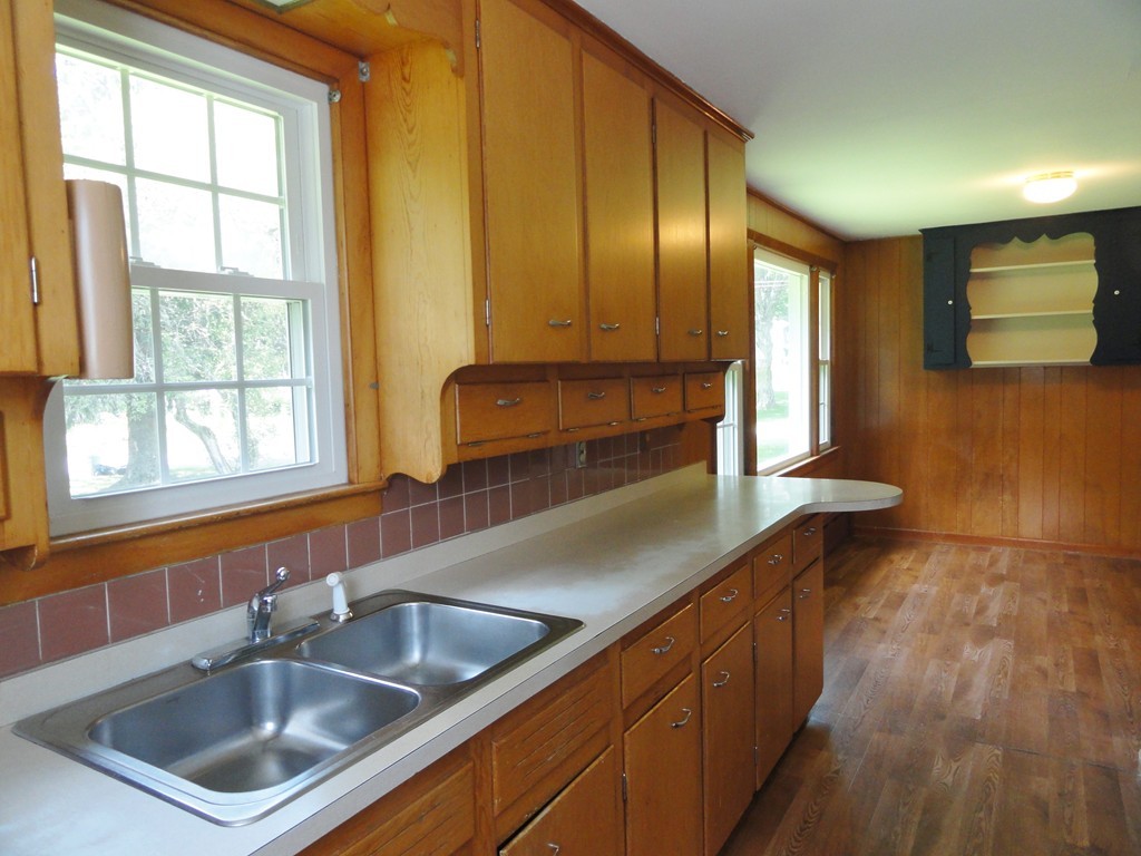 3 Glen Ellen Road Paxton, MA 01612 - Photo 5 of 21 Gallery Image 5