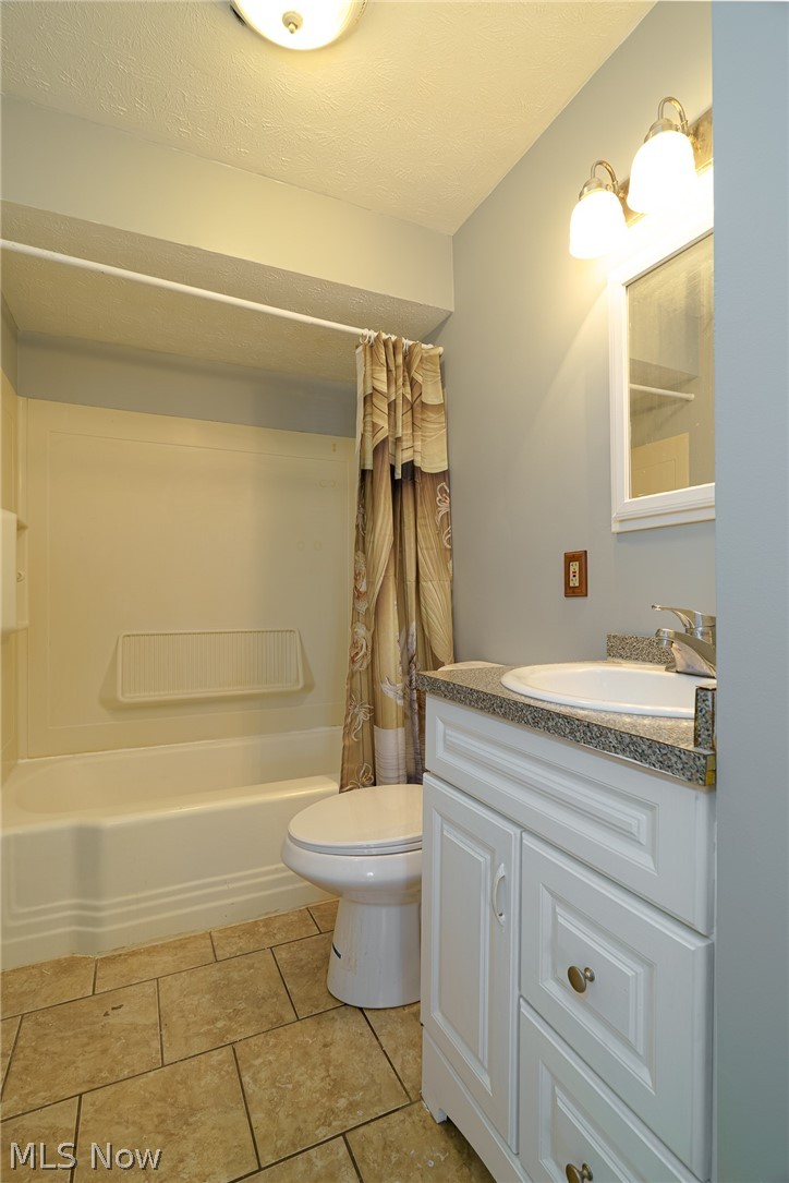 3109 Snow Road Cleveland, OH 44134 - Photo 21 of 41