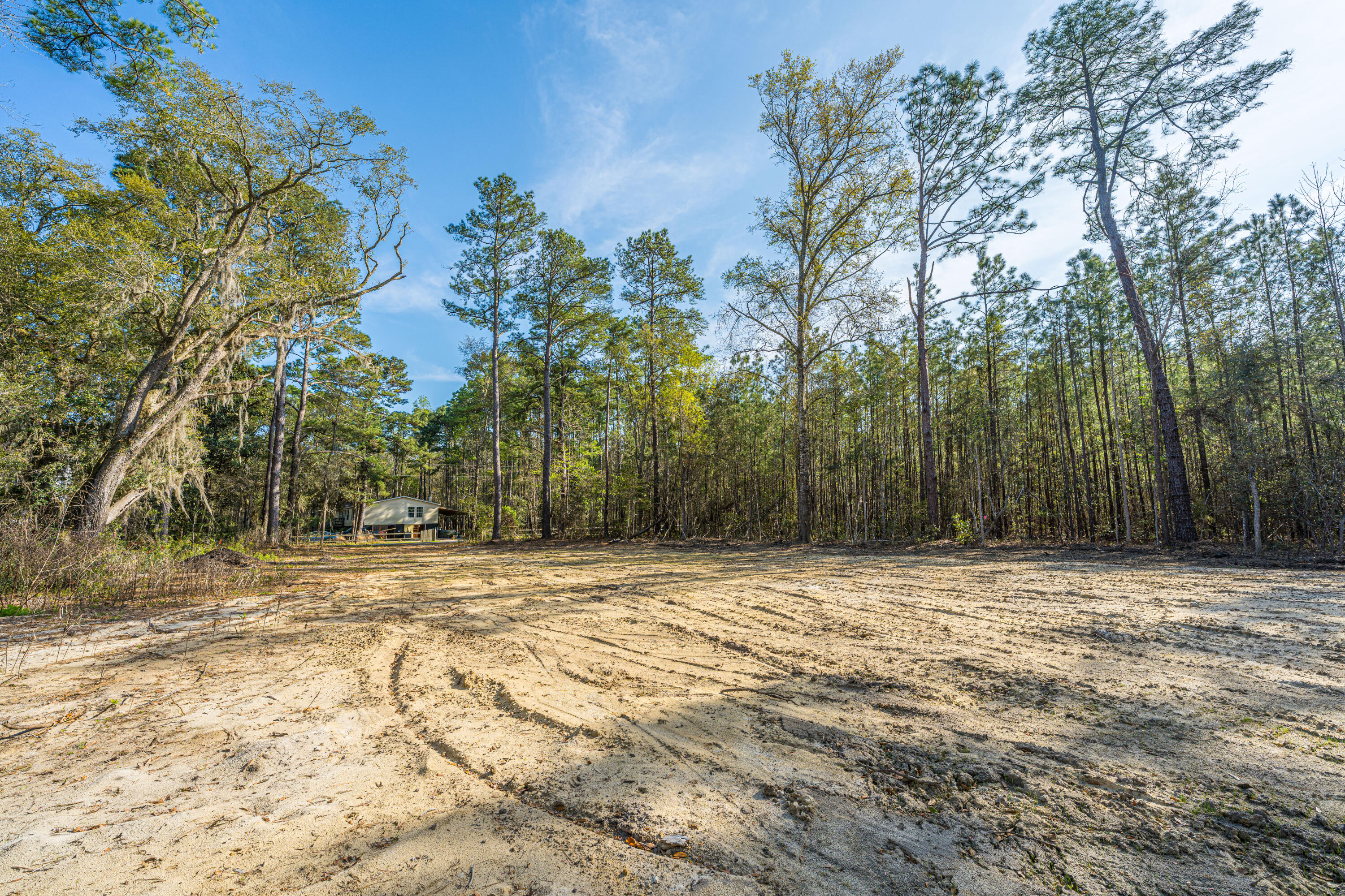 808 Society Road McClellanville, SC 29458 - Photo 11 of 50 808SocietyRd012