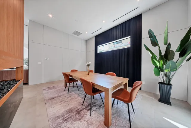 $20,000 | 5414 John Dreaper Drive, Houston, TX 77056