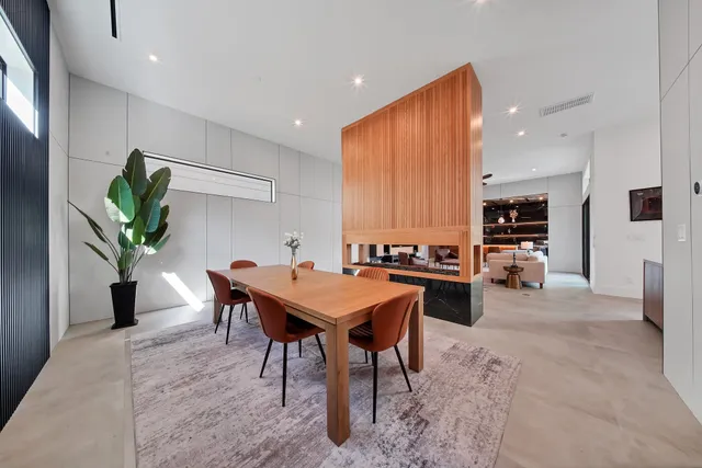 $20,000 | 5414 John Dreaper Drive, Houston, TX 77056