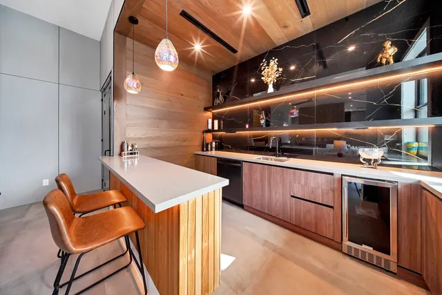 $20,000 | 5414 John Dreaper Drive, Houston, TX 77056